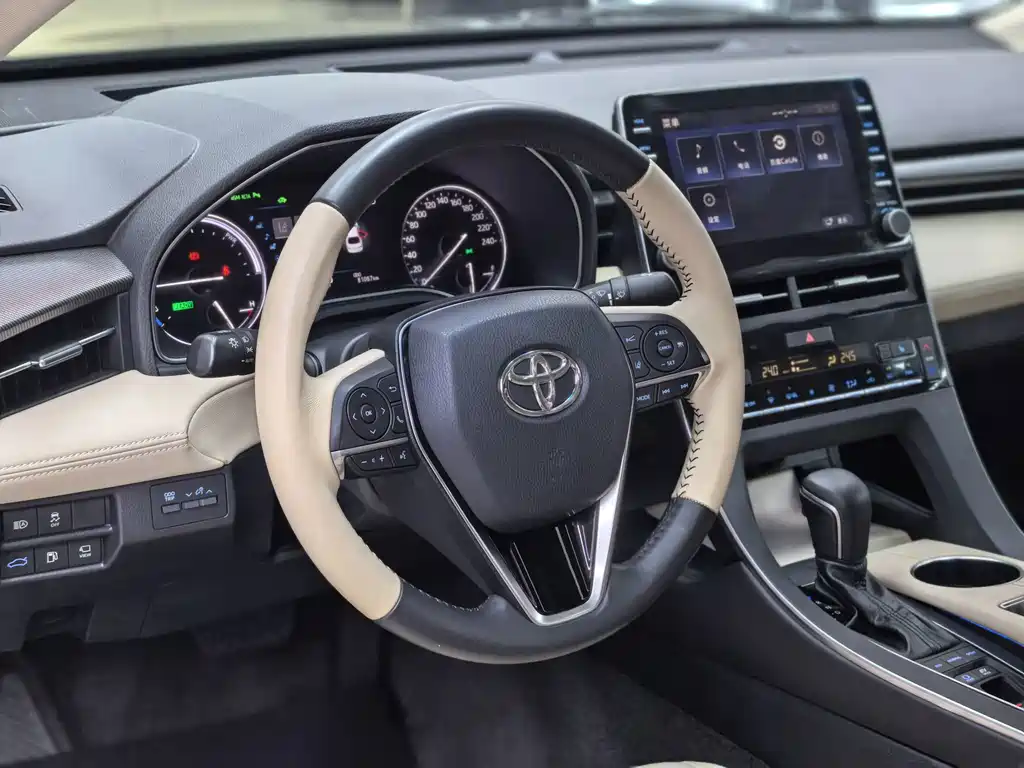 Toyota Avalon — миниатюра 15