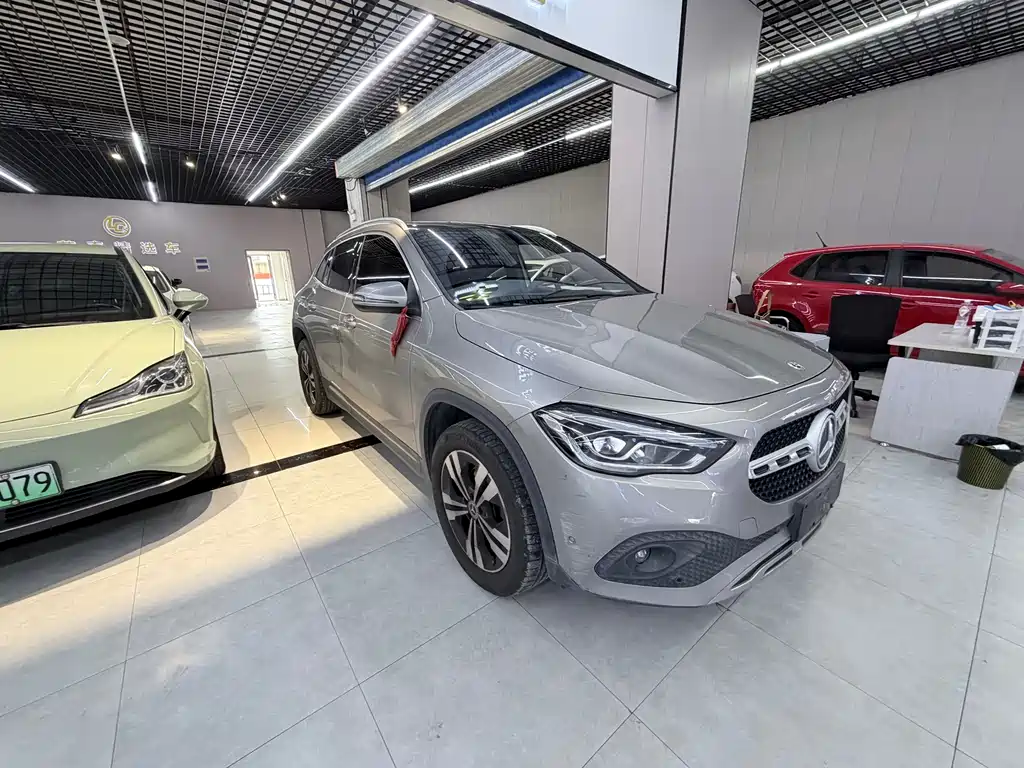 Mercedes-Benz GLA — миниатюра 3