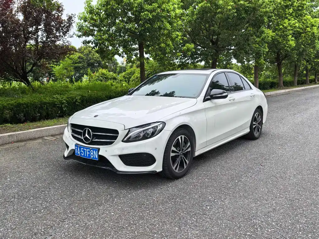 Mercedes-Benz C-Class — миниатюра 2