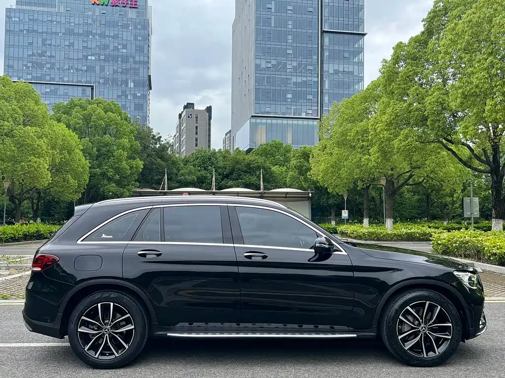 Mercedes-Benz GLC 2020 GLC 260 L 4MATIC Luxury