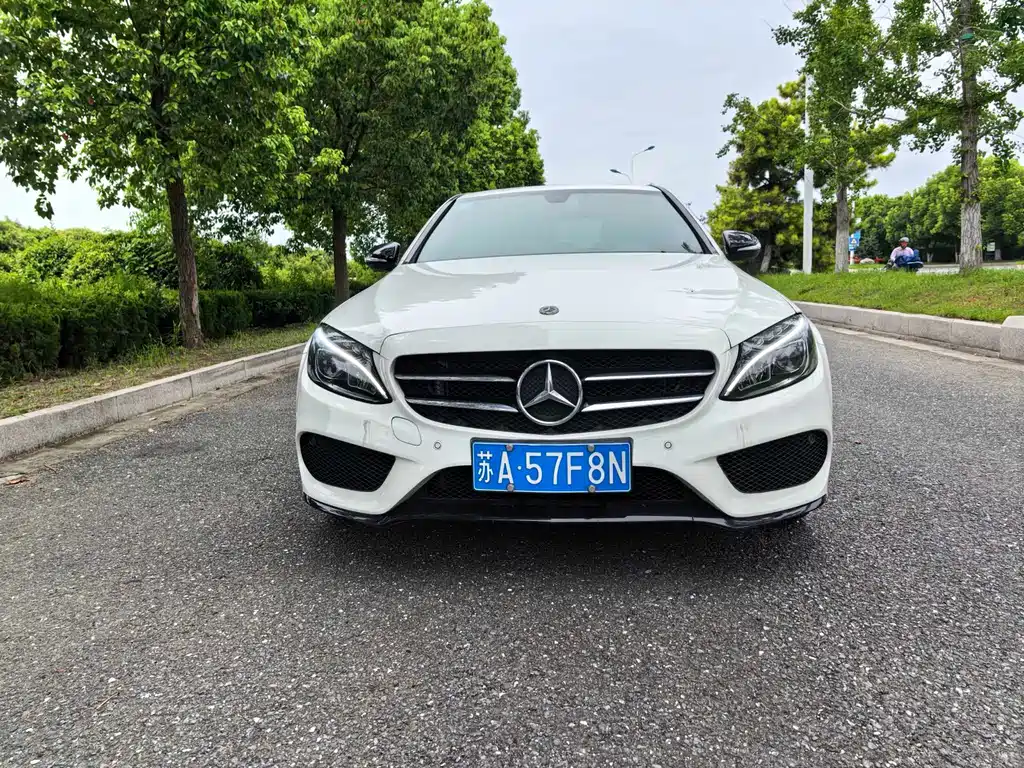 Mercedes-Benz C-Class — миниатюра 6