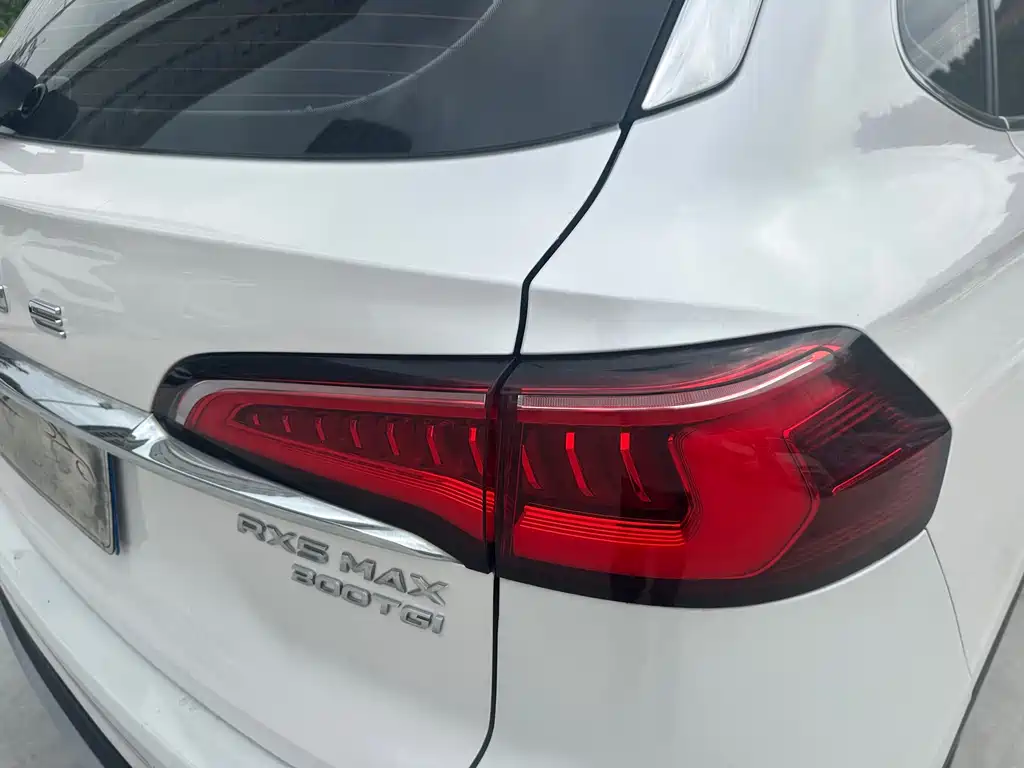 Roewe RX5 MAX — миниатюра 16