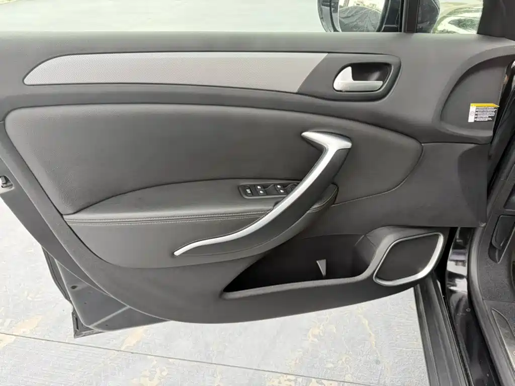Citroen C5 — миниатюра 24