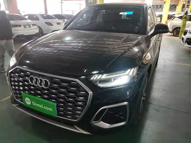 AUDI Q5L SPORTBACK