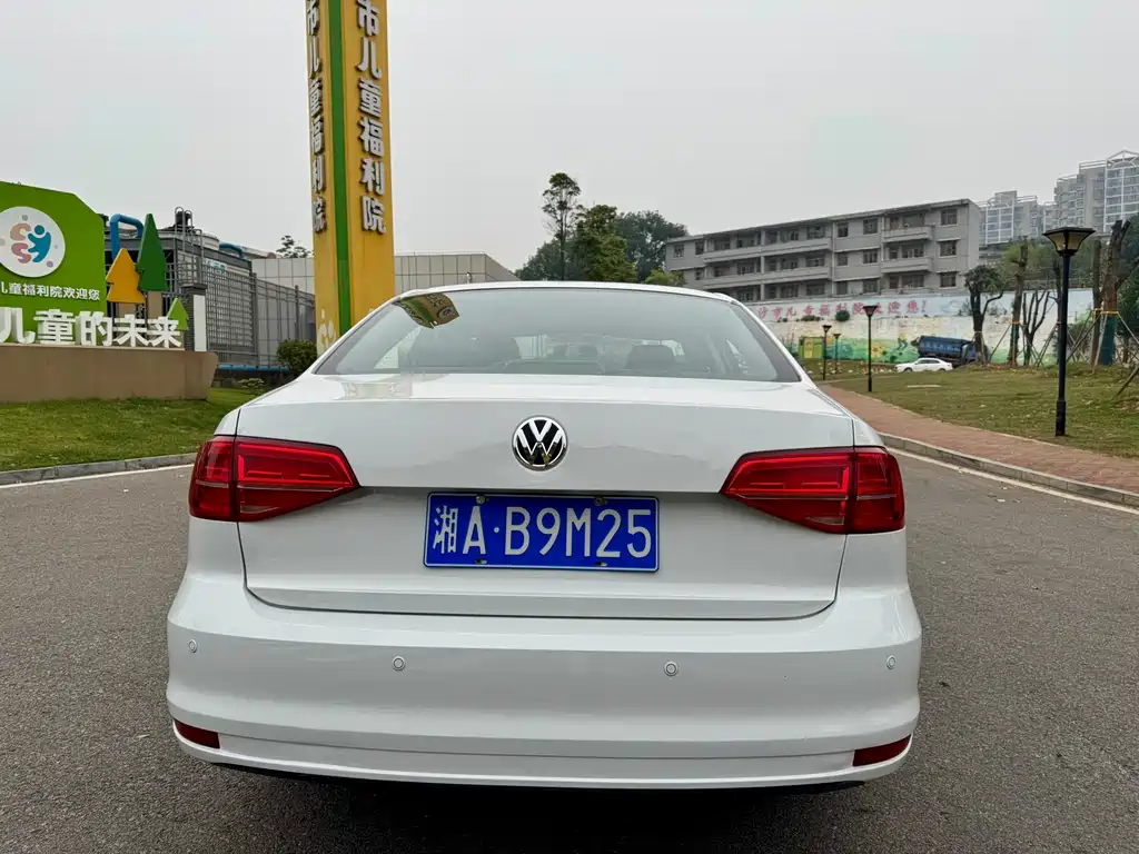 Volkswagen Sagitar — миниатюра 14