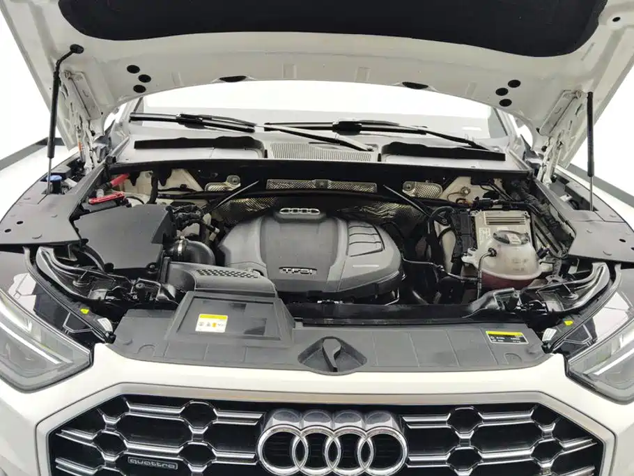 Audi Q5L — миниатюра 10