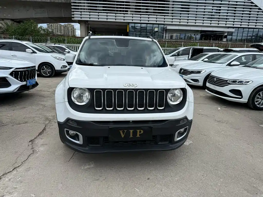 Jeep Renegade — миниатюра 2