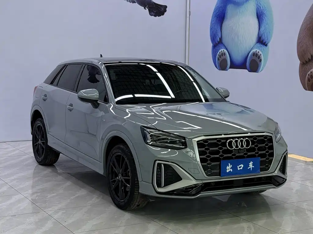 Audi Q2L 2022 35 TFSI Fashion