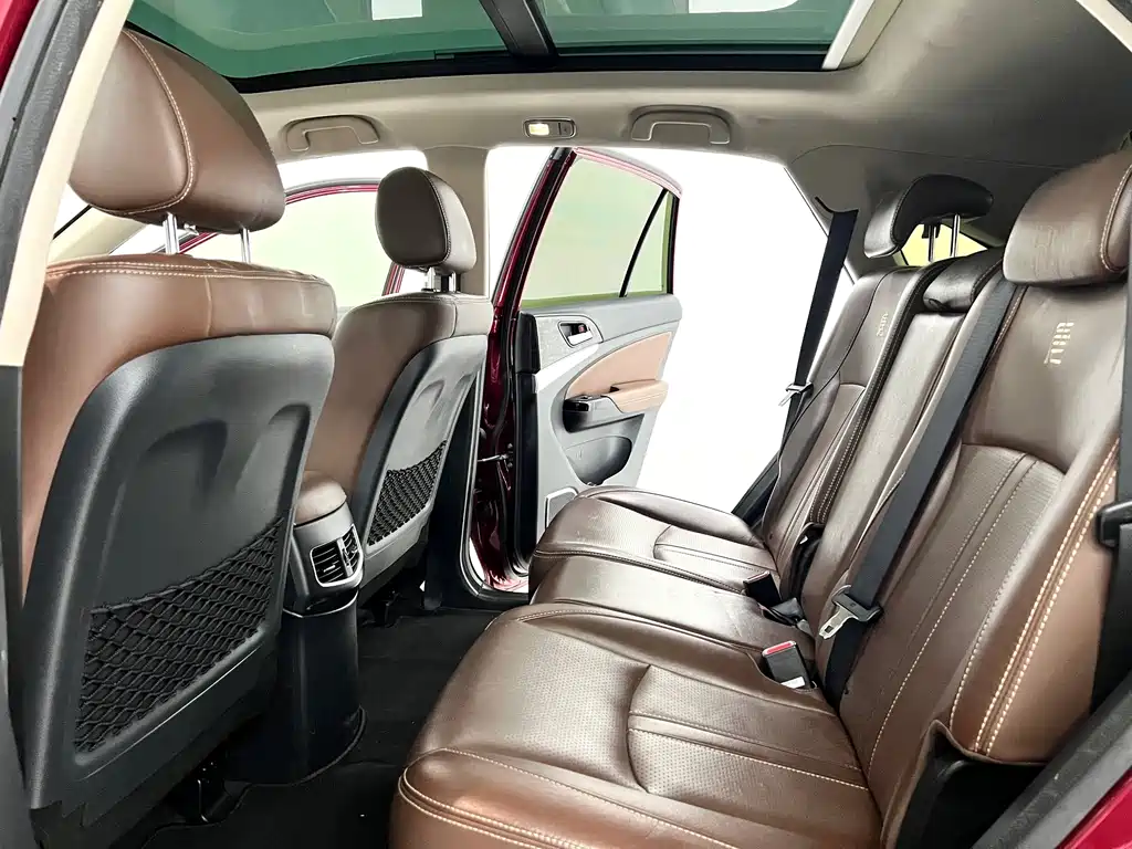BYD Tang New Energy — миниатюра 7