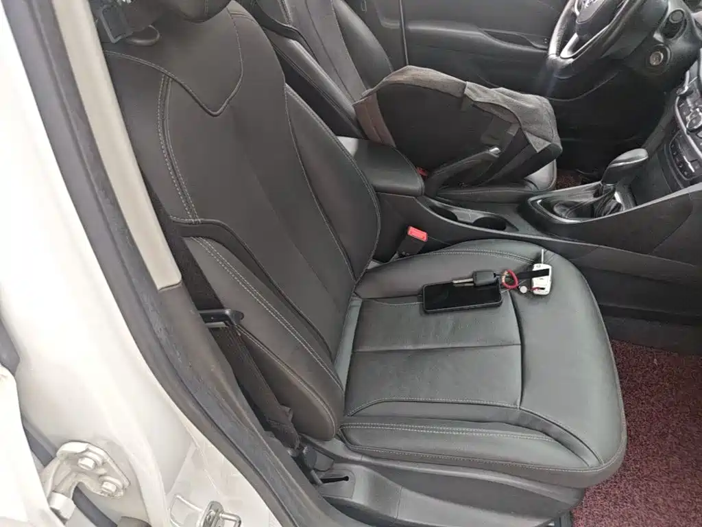 Buick Excelle — миниатюра 25