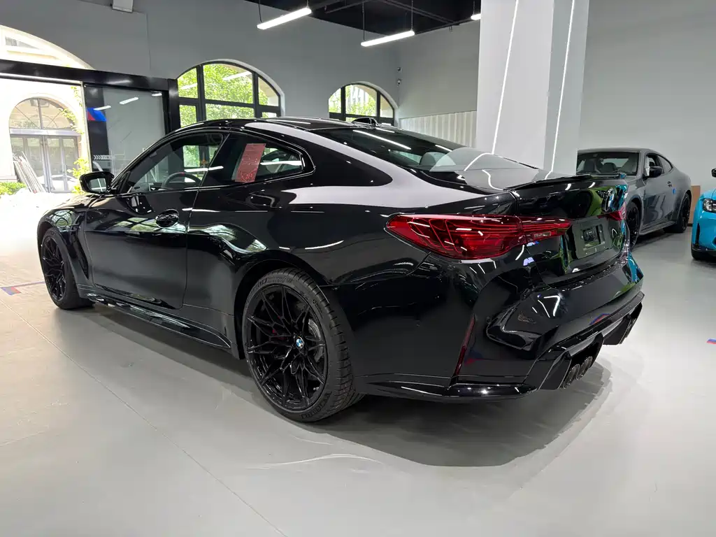 BMW M4 2024 M4 M xDrive