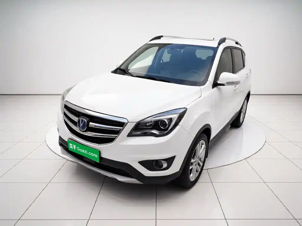 Changan CS35 — миниатюра 2