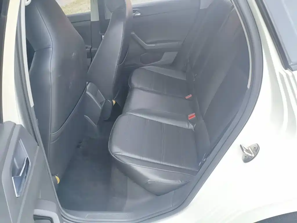 Volkswagen Polo — миниатюра 17