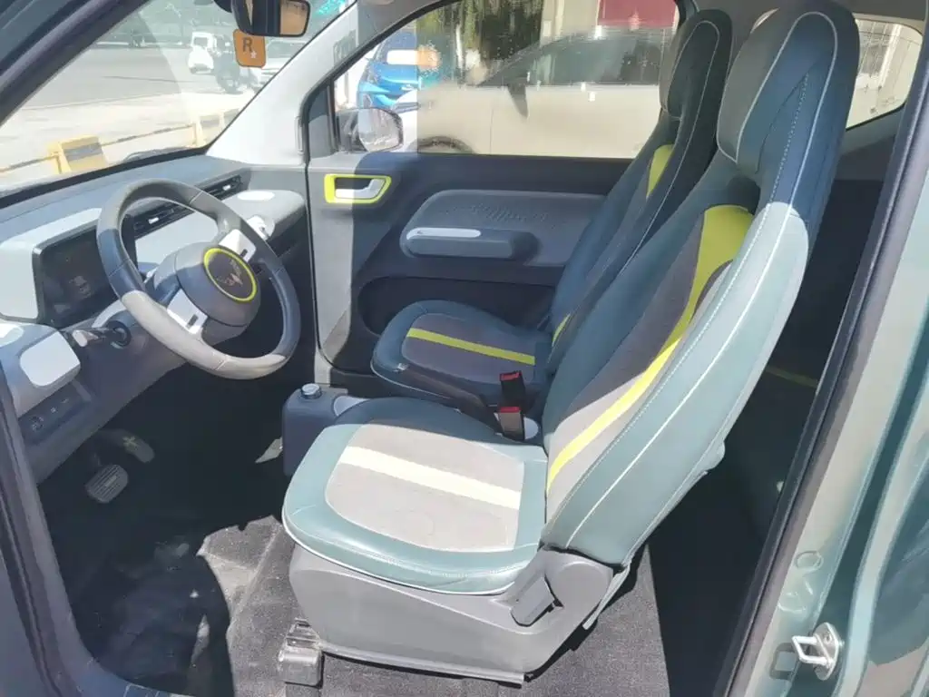 Wuling MINIEV — миниатюра 15