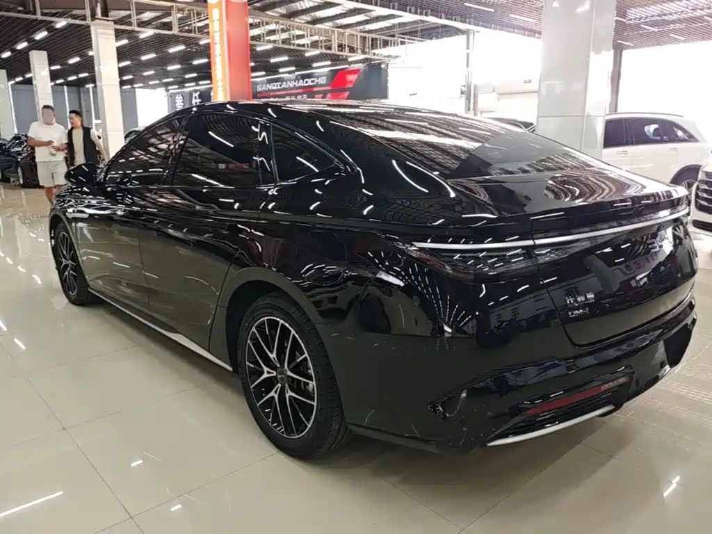 BYD Seal 07 DM-i — миниатюра 5