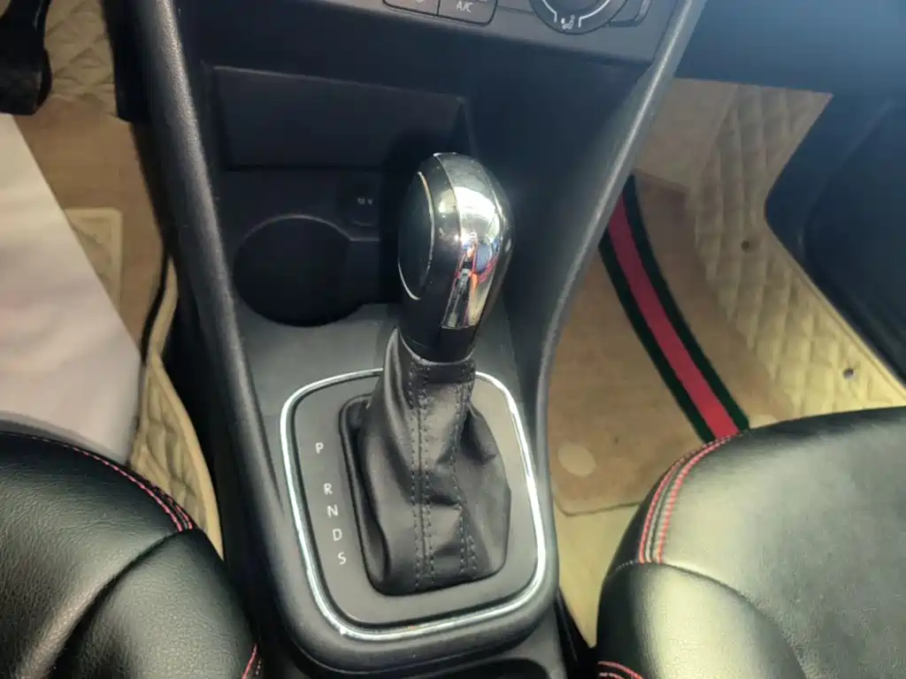 Volkswagen Polo — миниатюра 14