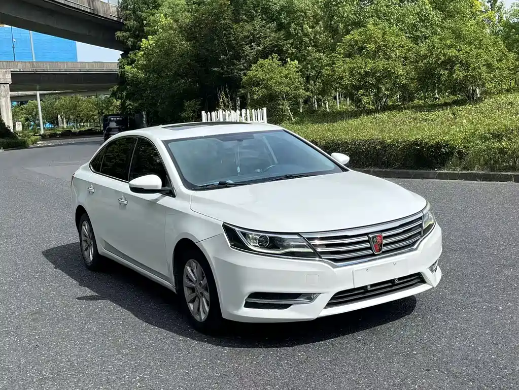Roewe Roewe i6 Classic — миниатюра 5