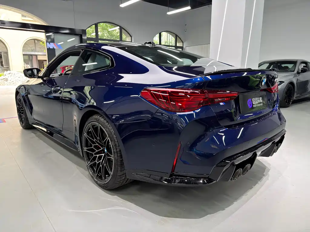 BMW M4 2024 M4 M xDrive
