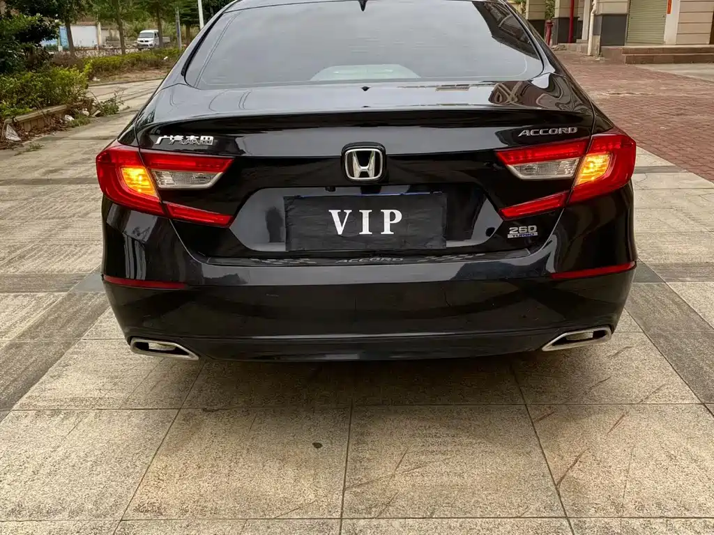 Honda Accord — миниатюра 5