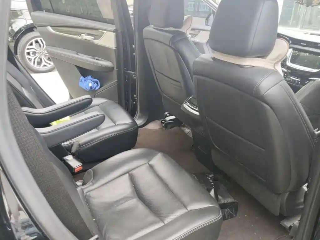 Cadillac XT6 — миниатюра 9