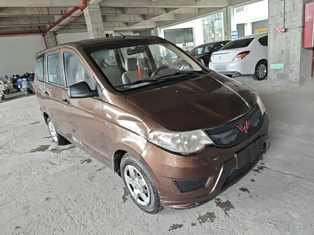 Wuling Hongguang — миниатюра 4