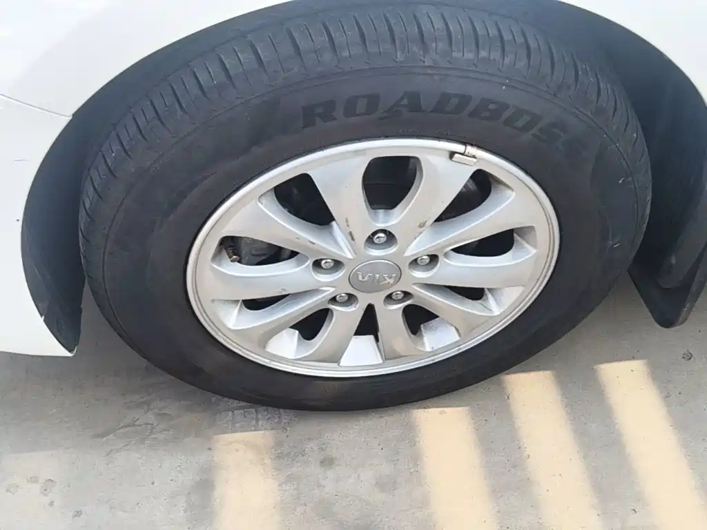 Kia K3 — миниатюра 23