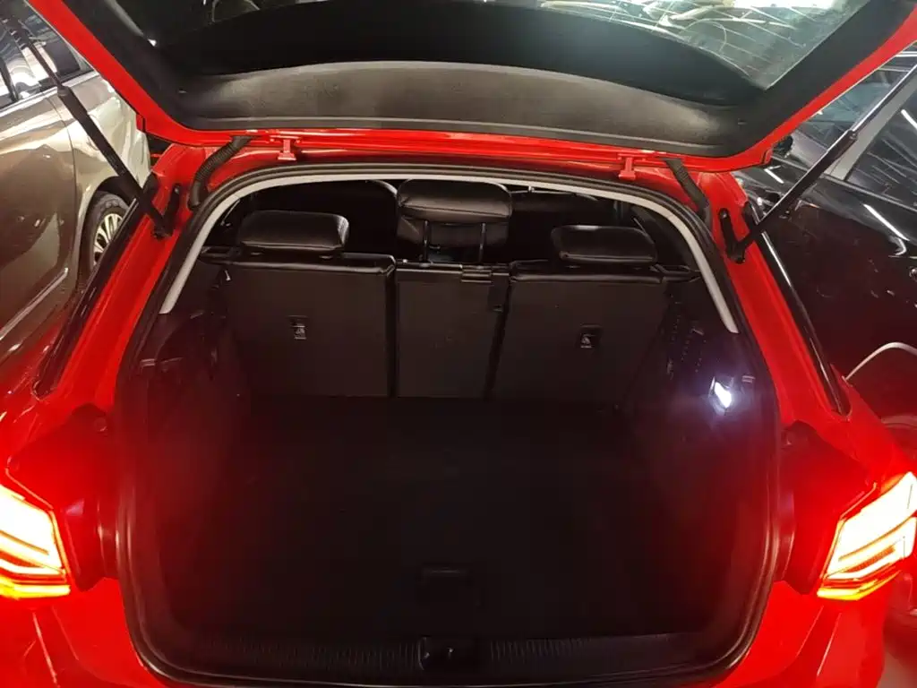 Audi Q2L — миниатюра 19