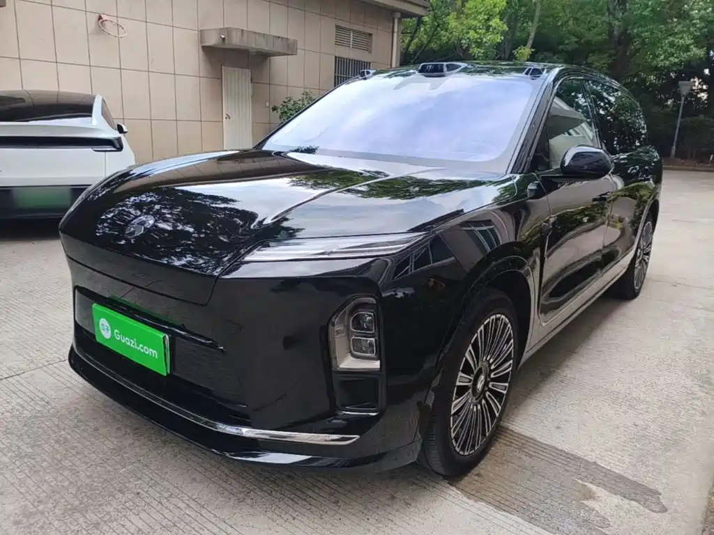 NIO ES8 — миниатюра 2