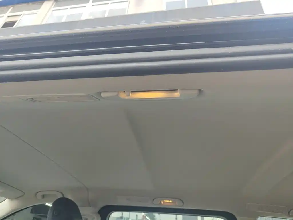 Mercedes-Benz Vito — миниатюра 18