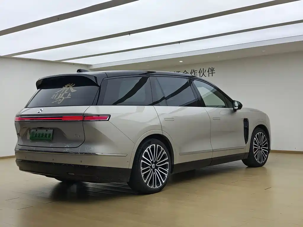 NIO ES8 — миниатюра 8