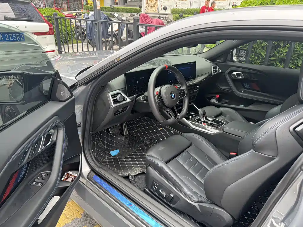 BMW M2 2024 M2