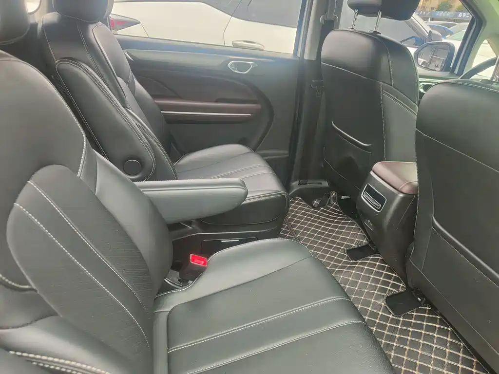 GAC Motor Trumpchi M6 — миниатюра 8