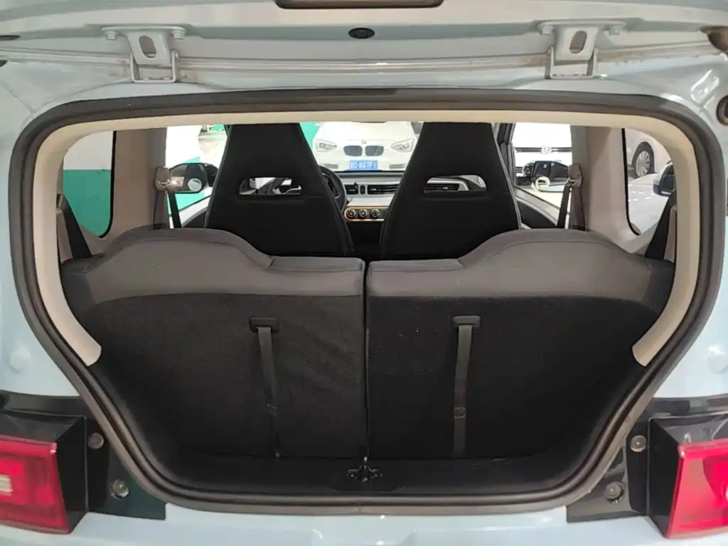 Wuling MINIEV — миниатюра 19