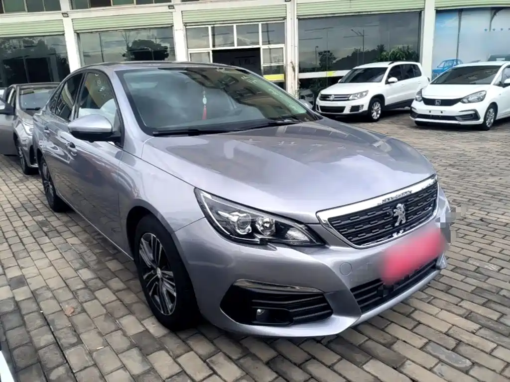 Peugeot 308 — миниатюра 4