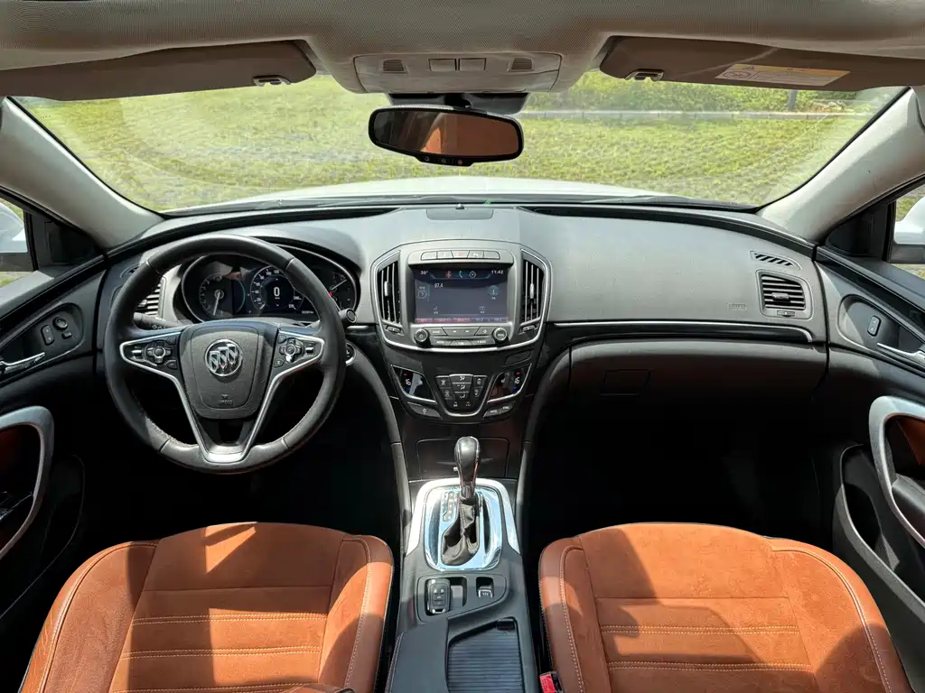Buick Regal — миниатюра 7