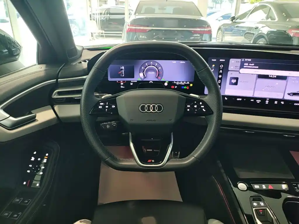 Audi A5L — миниатюра 11