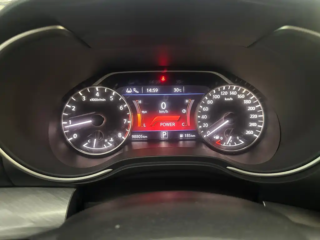 Nissan Cima — миниатюра 6