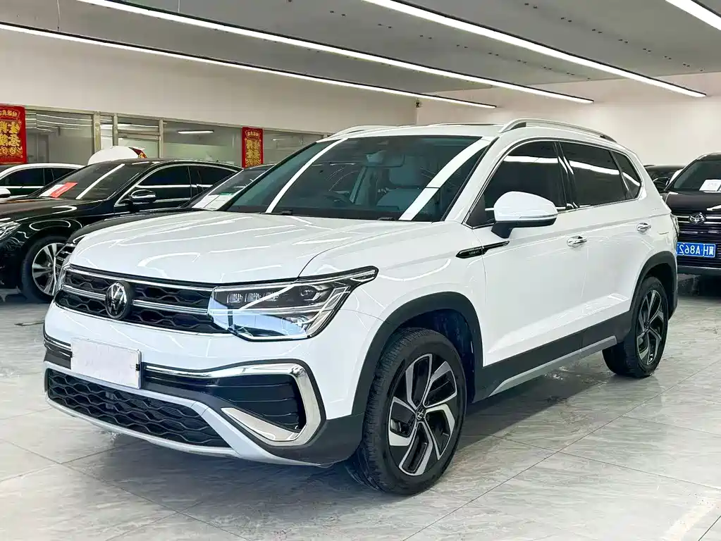 2026 Volkswagen Tiguan - zdjęcie 1 z 25