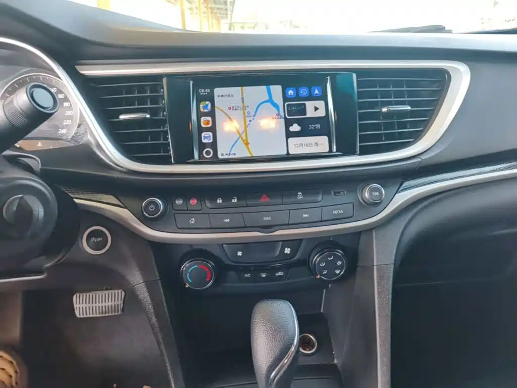 Buick Excelle — миниатюра 13