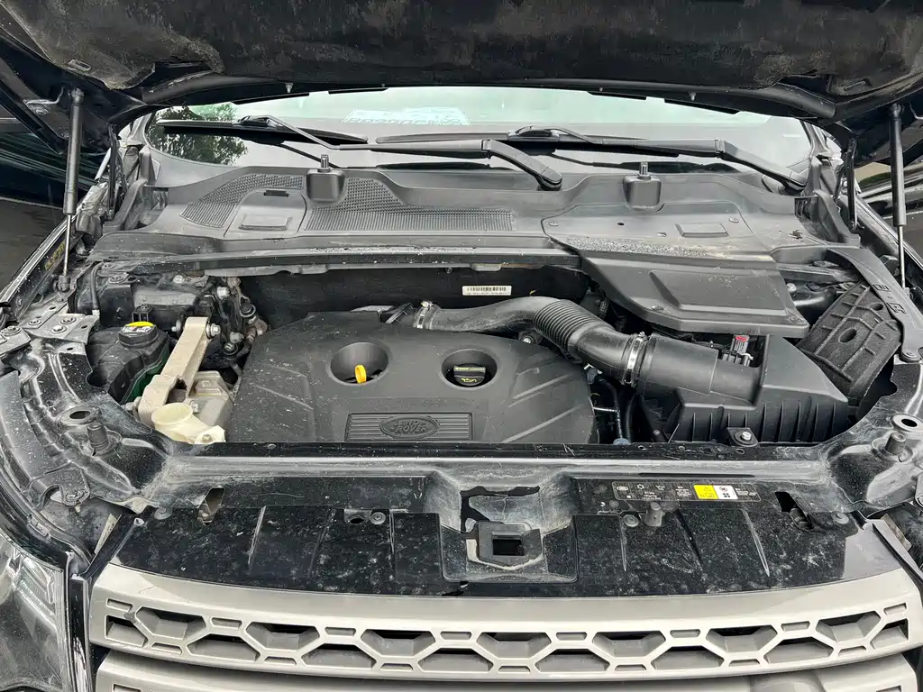 Land Rover Discovery Sport — миниатюра 38