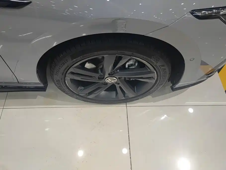 Volkswagen Golf — миниатюра 6