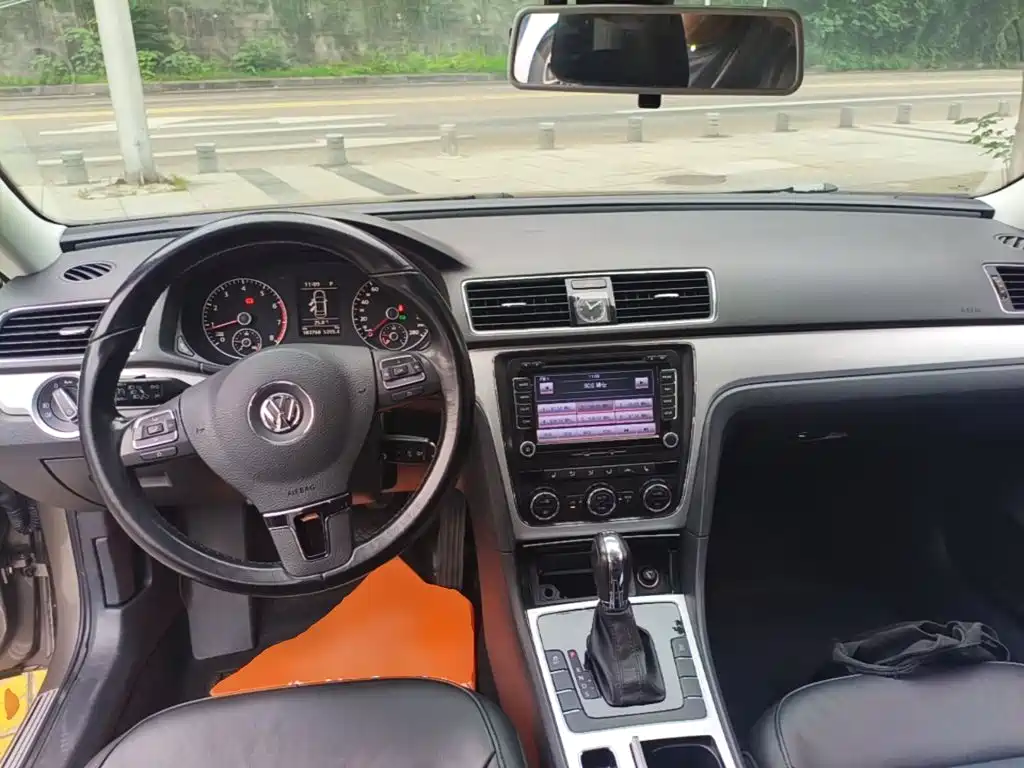 Volkswagen Passat — миниатюра 10