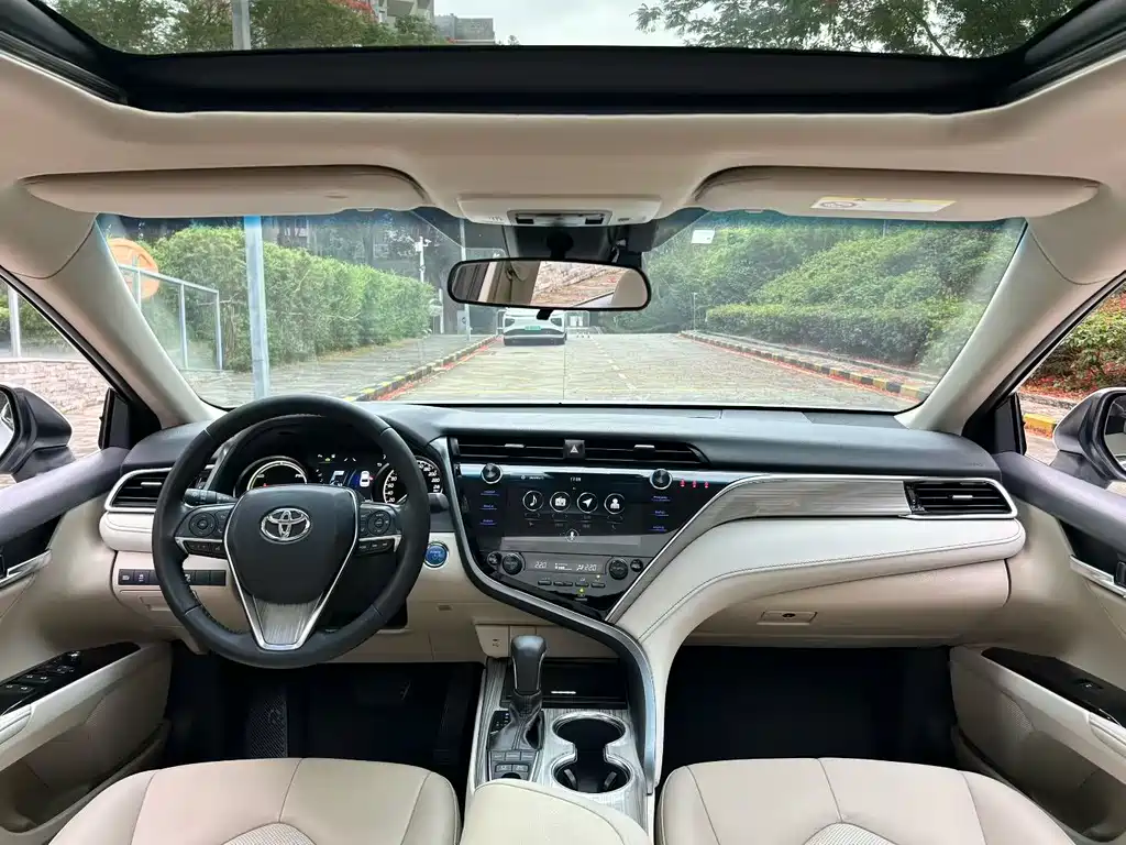 Toyota Camry 2019 2.5HG Luxury V