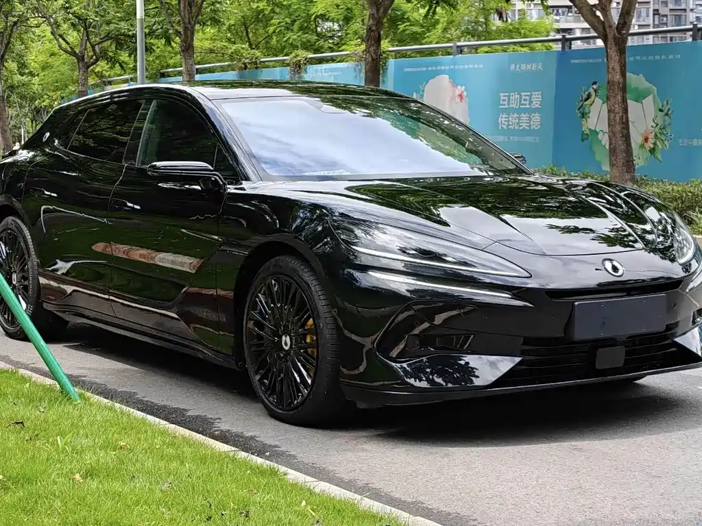 Denza Denza Z9GT — миниатюра 5