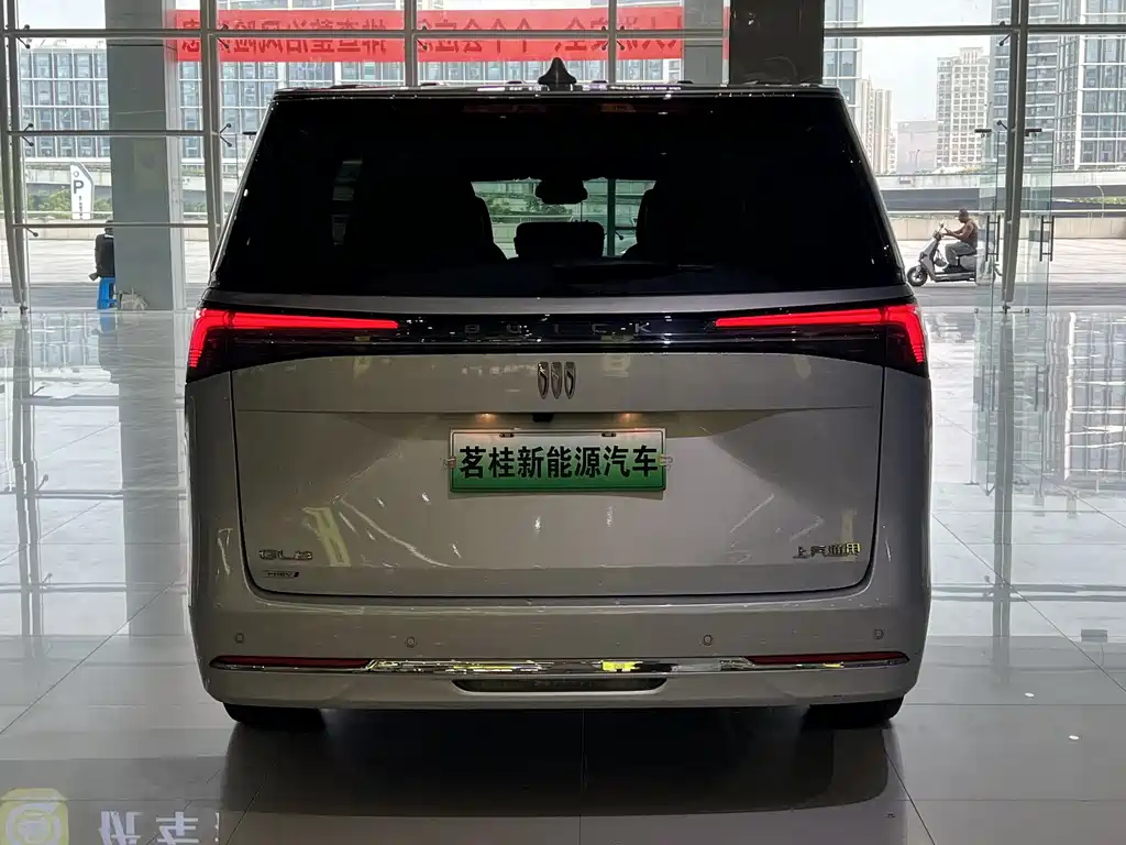 Buick GL8 2025 Premium