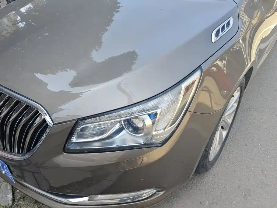Buick LaCrosse — миниатюра 5