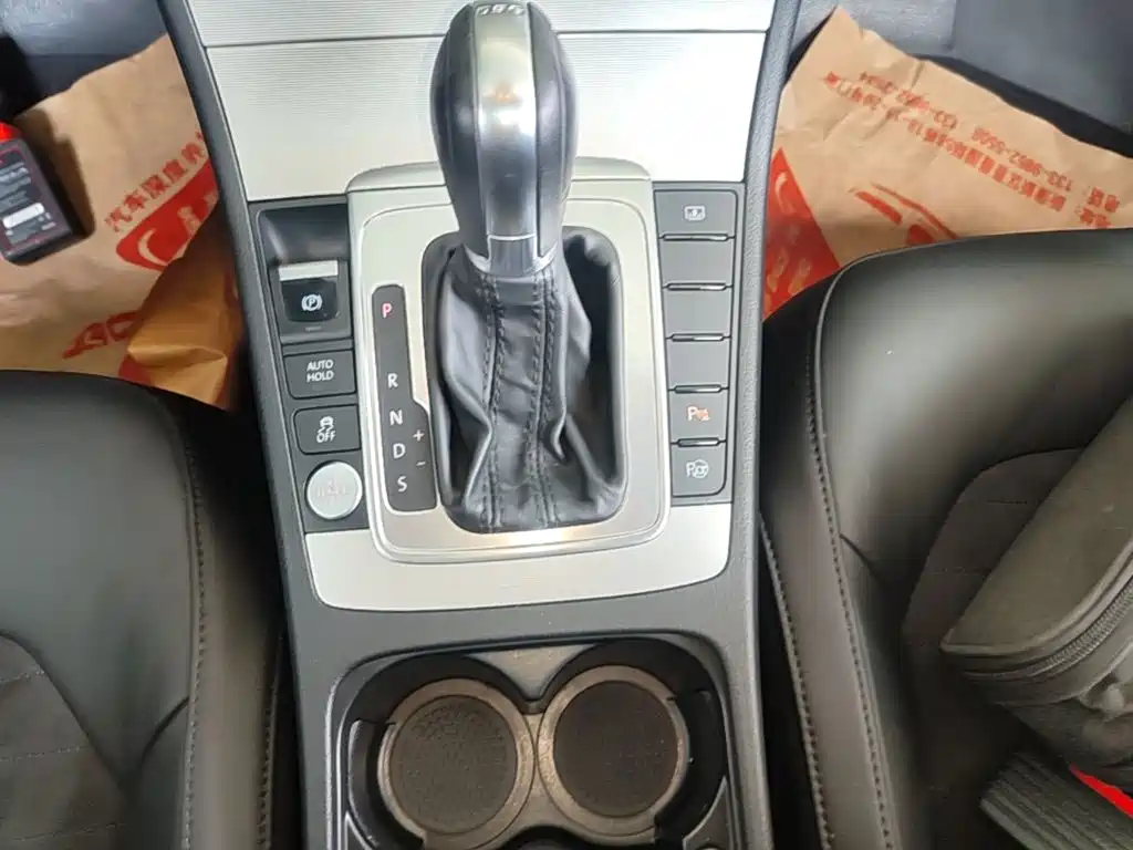 Volkswagen Magotan — миниатюра 14