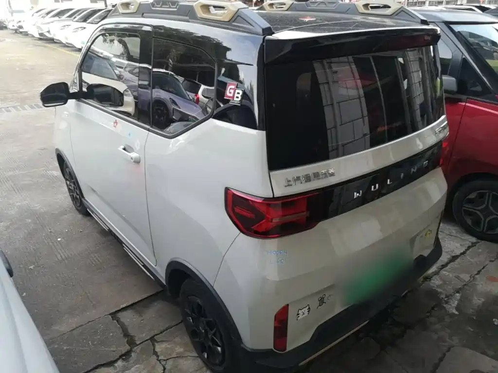 Wuling MINIEV — миниатюра 5