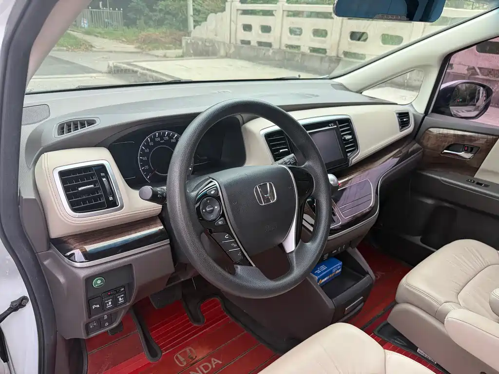 Honda Odyssey — миниатюра 13
