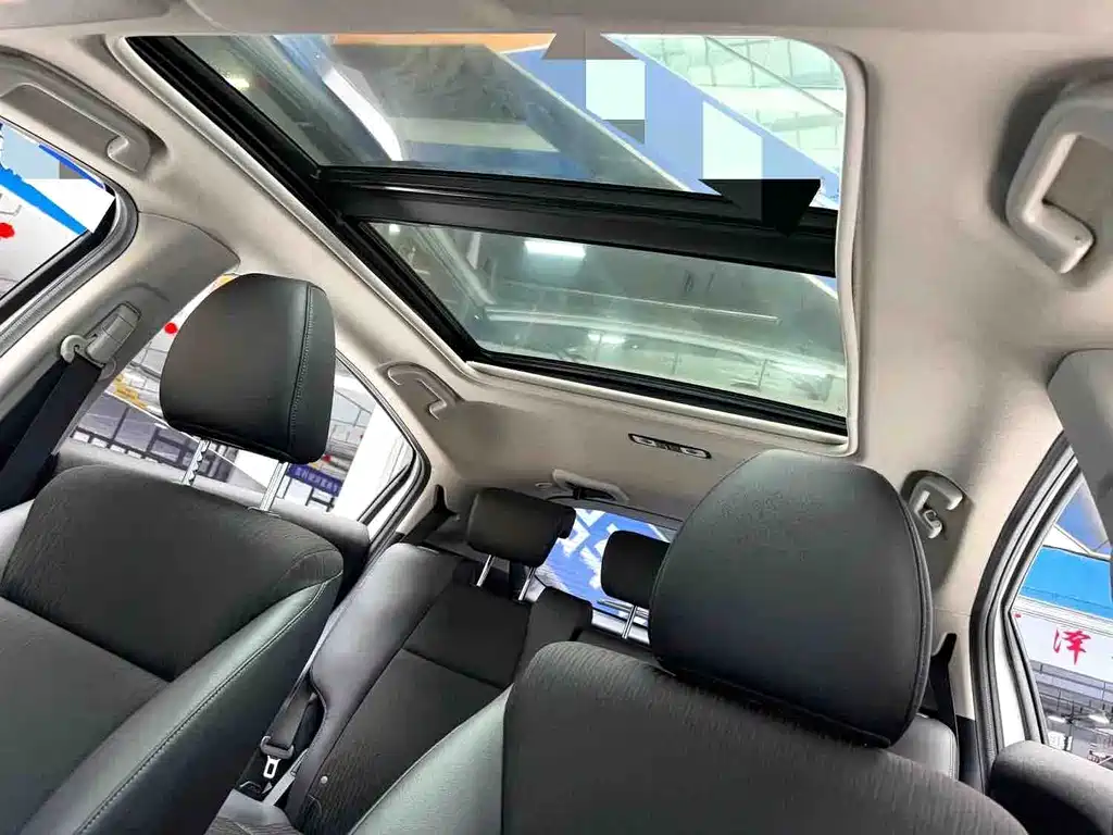 Honda Vezel — миниатюра 5